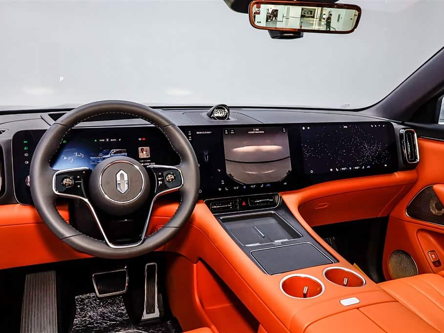 AITO Ask the world M8