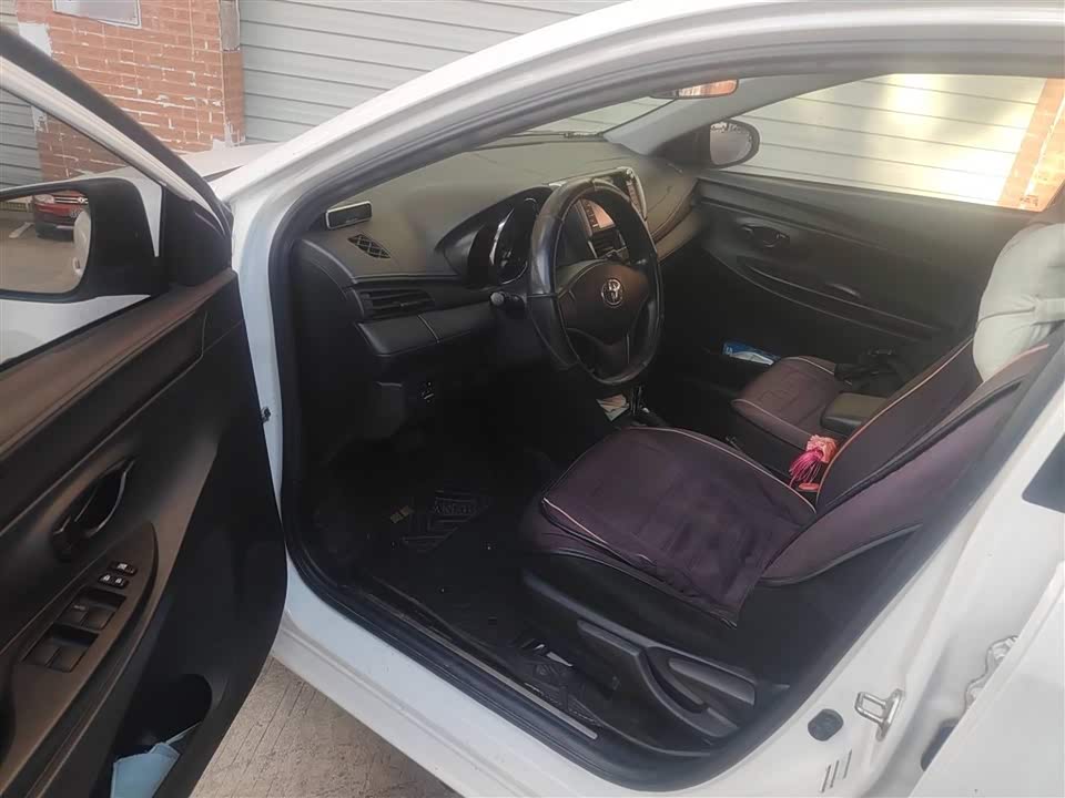 Toyota YARiS L Zhixuan