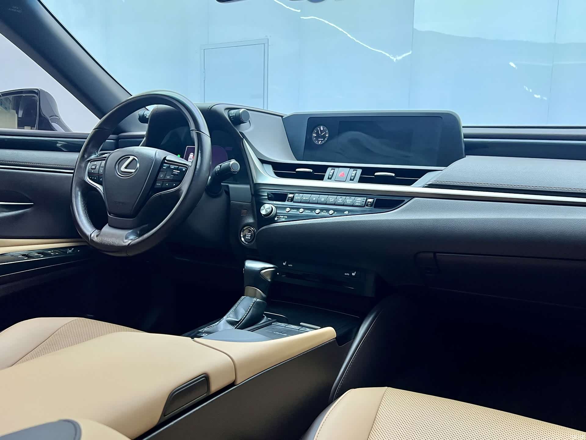 Lexus ES, 2021 8
