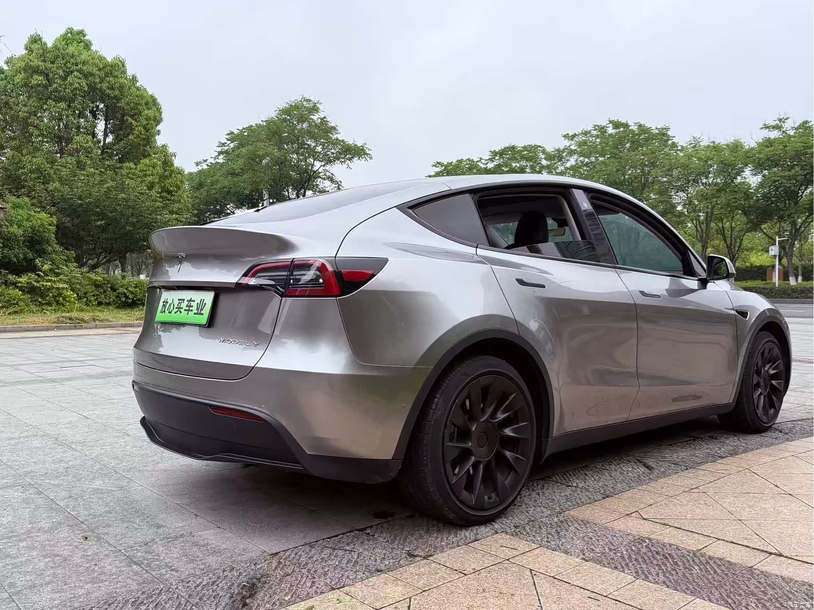Tesla Model Y, 2021 7