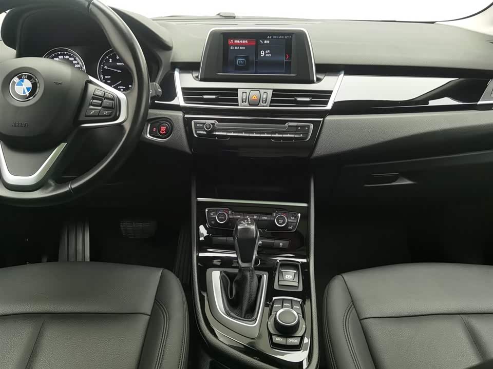 BMW 2 series station wagon BMW 2 series station wagon