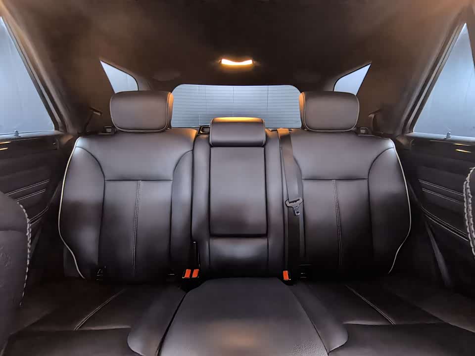 Mercedes-Benz M class