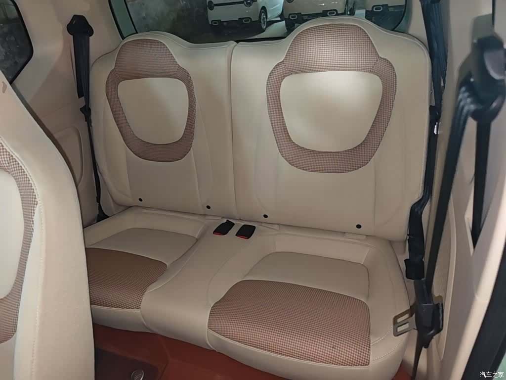 Wuling MINIEV, 2025 17