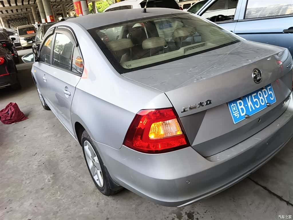 Skoda Rapid, 2014 все фото