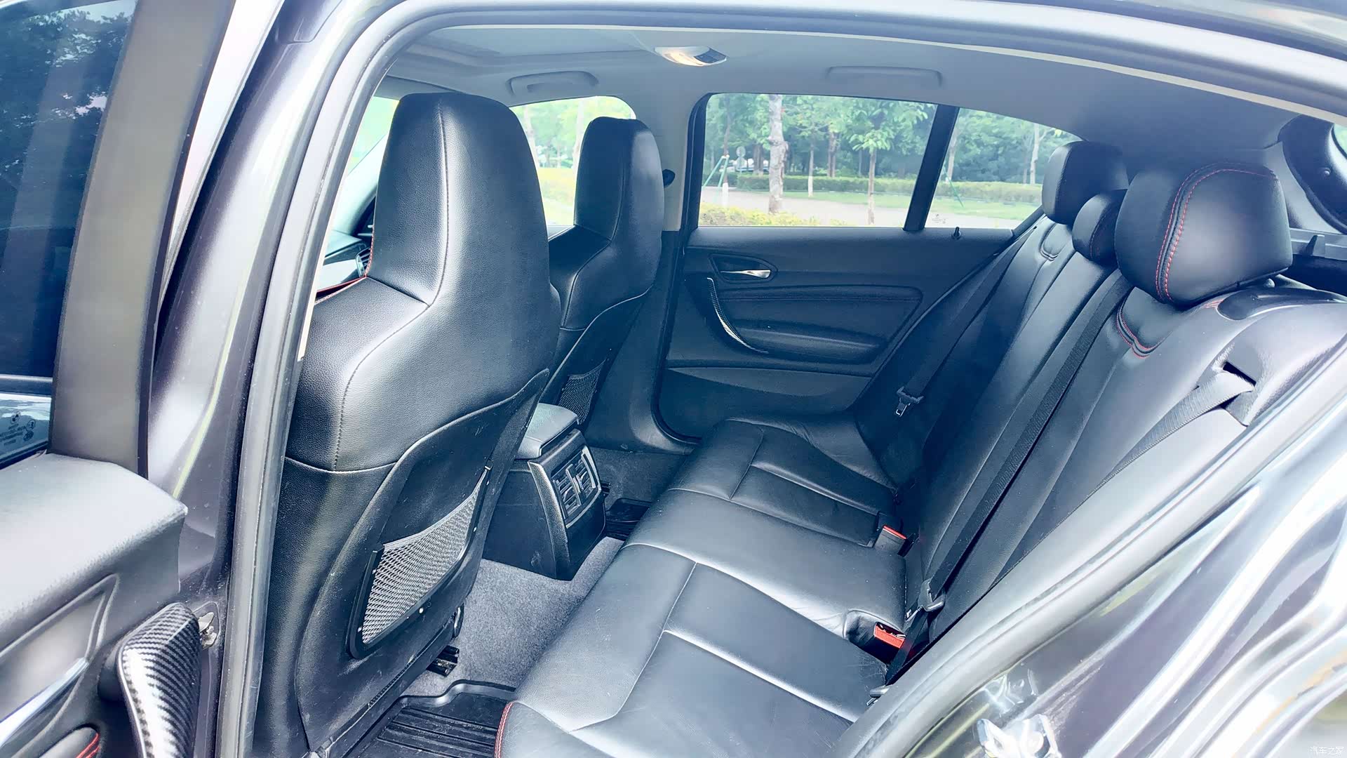 BMW 1 Series, 2012 43
