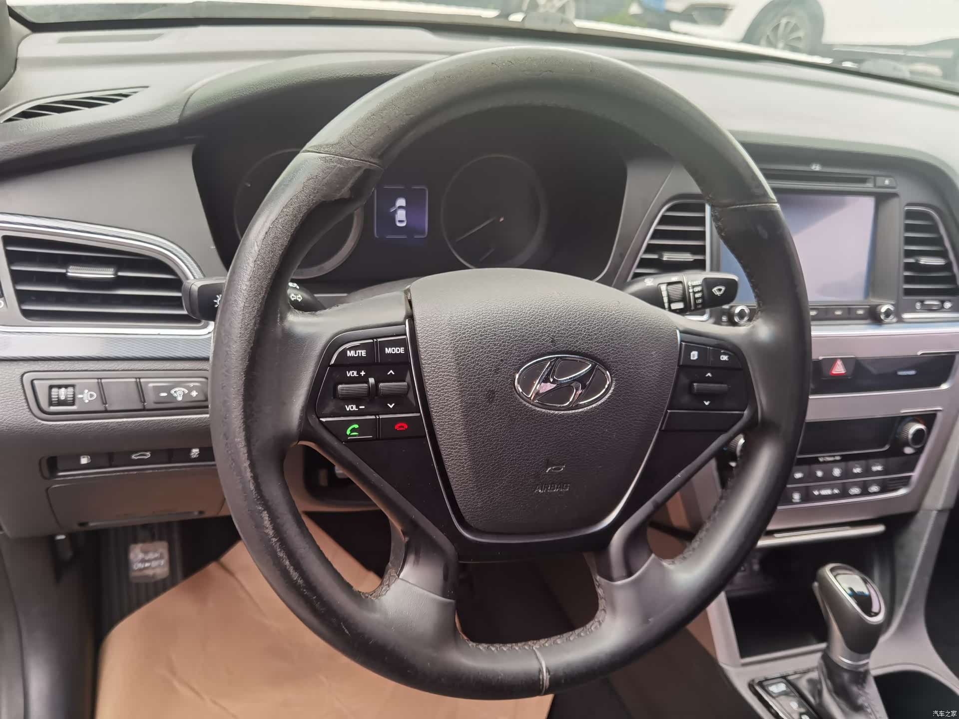 Honda Crider, 2015 23
