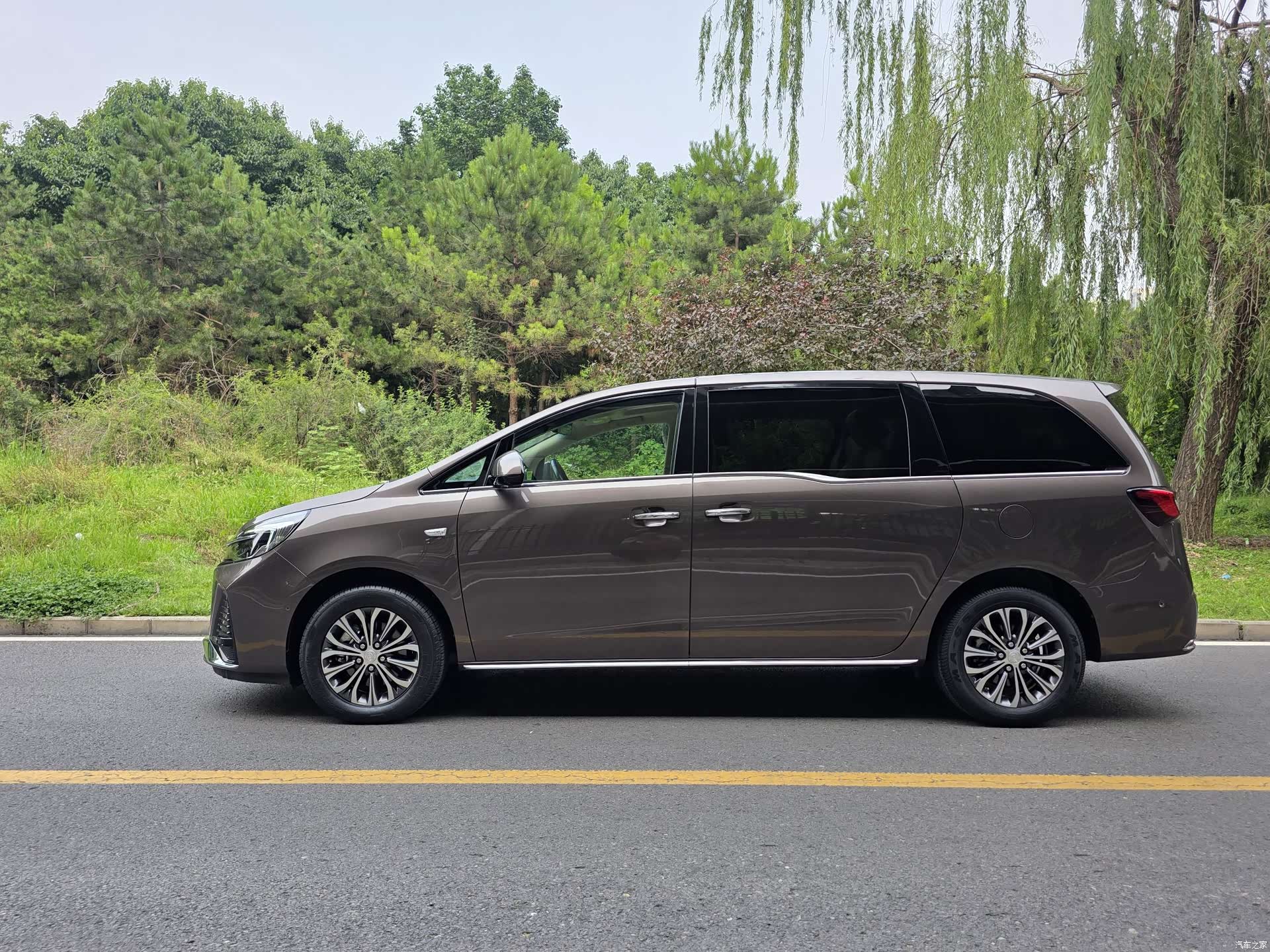 Buick GL8, 2024 17