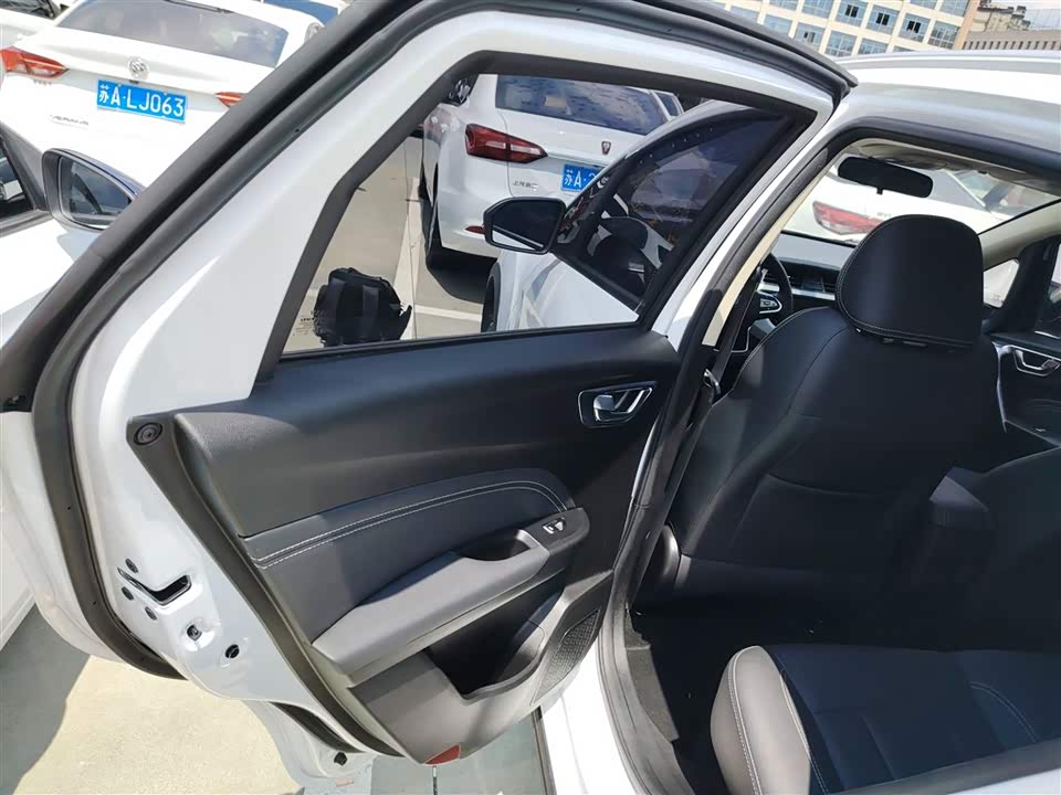 Geely Vision X3