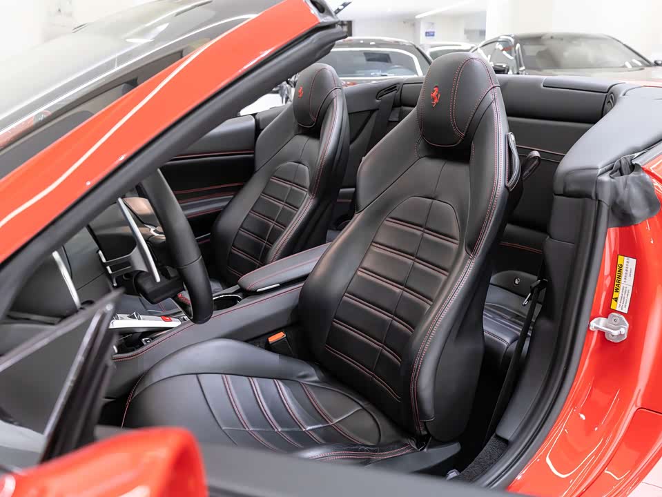 Ferrari California T