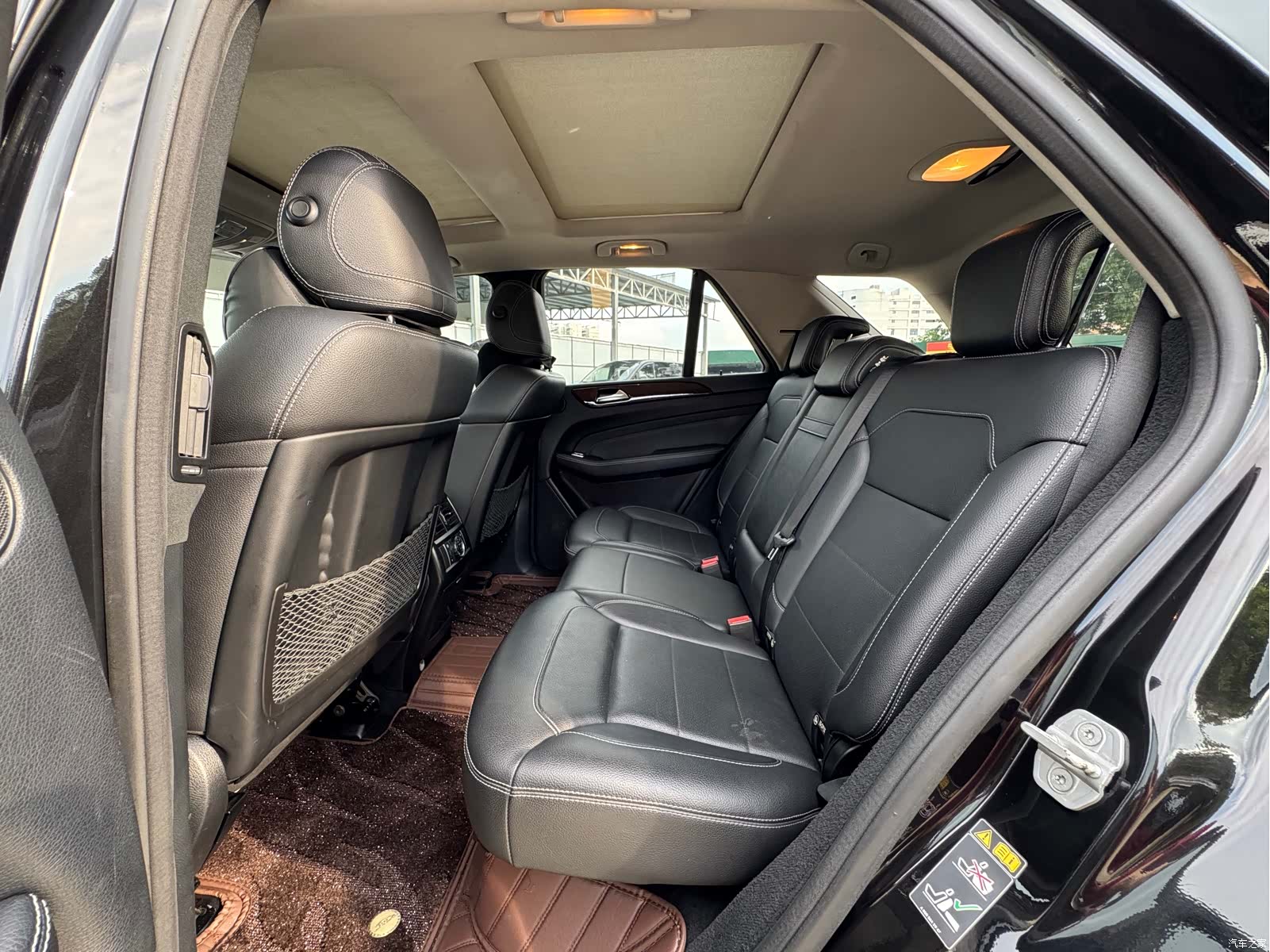 Mercedes-Benz M-Class, 2013 12