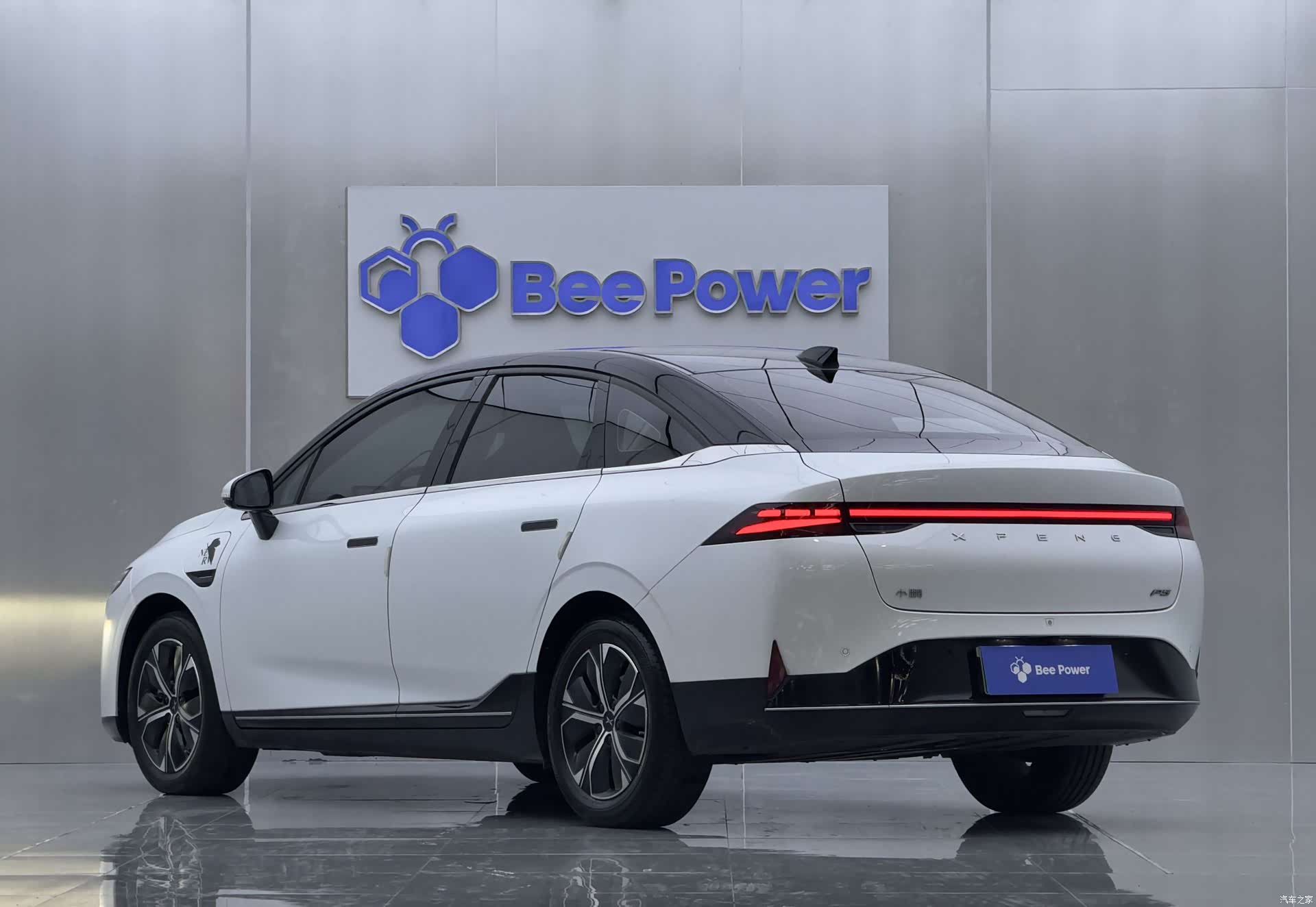 Xpeng P5, 2022 4