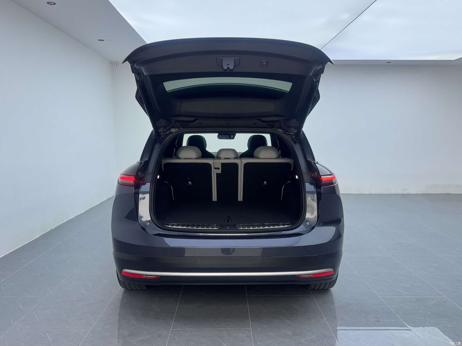 NIO ES6, 2024 12