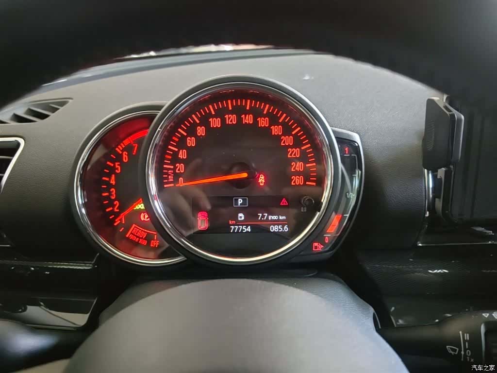 Mini Clubman, 2018 12