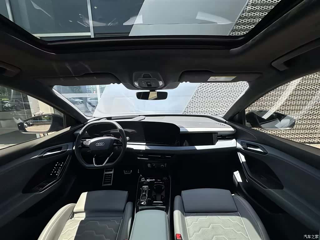 Audi e-tron, 2025 13