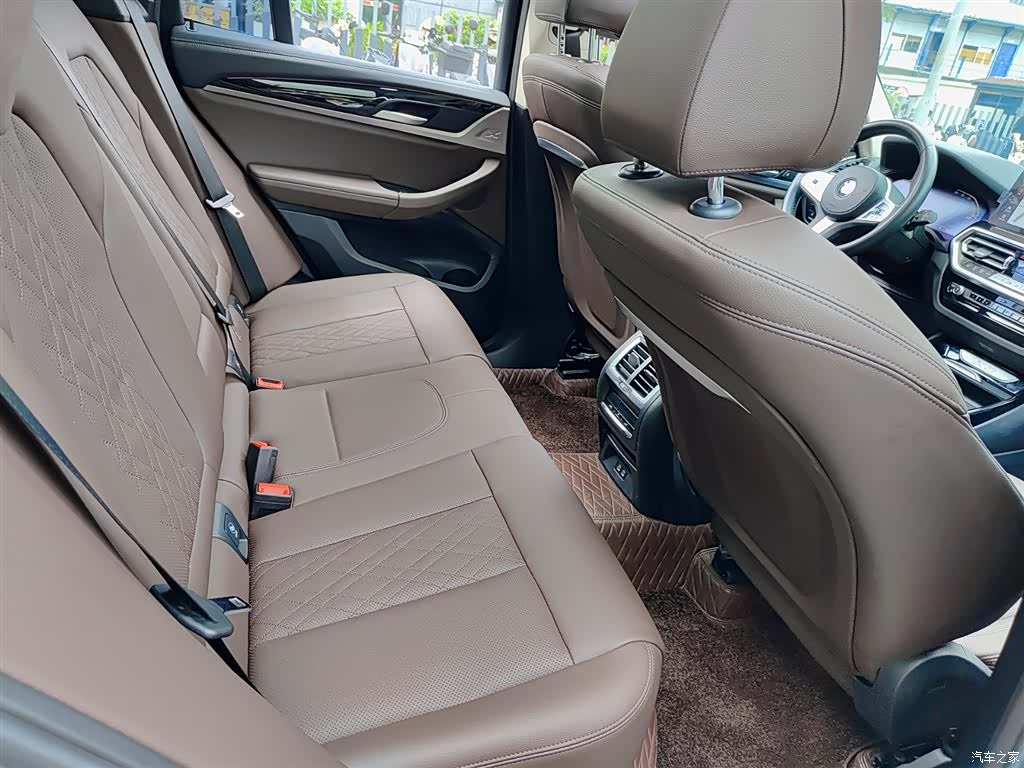 BMW X3, 2023 11