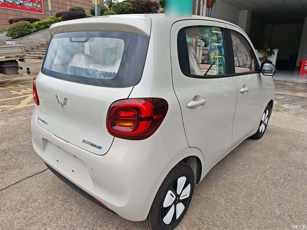 Wuling MINIEV, 2026 7
