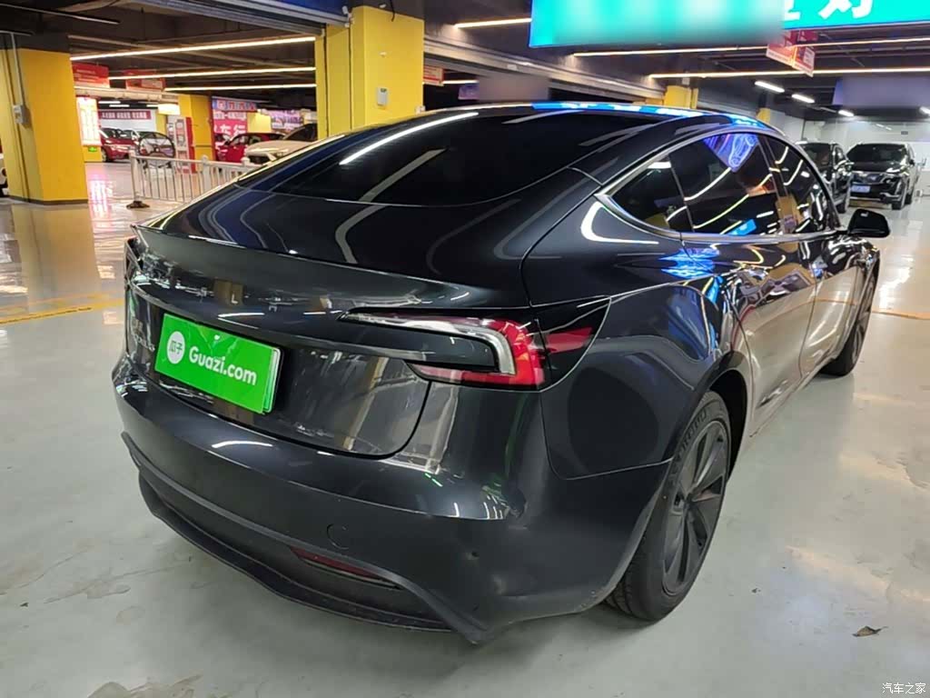 Tesla Model 3, 2024 7