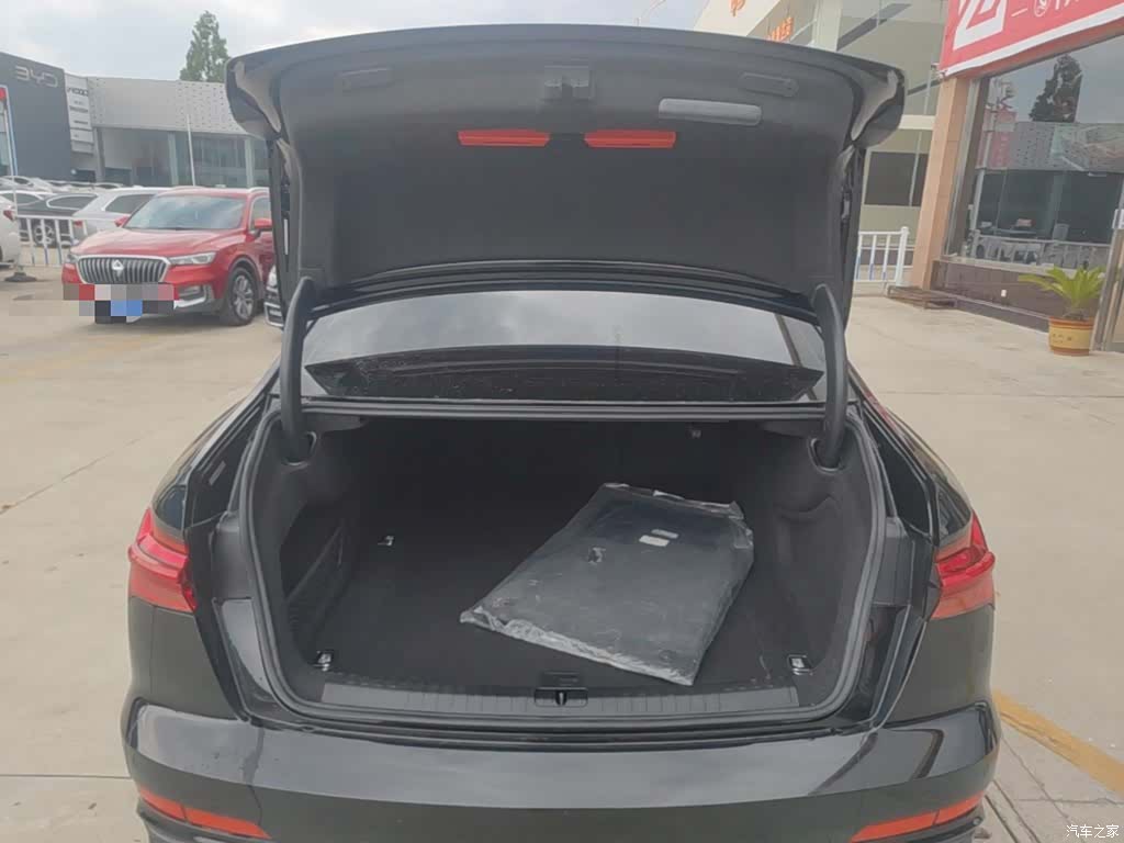 Audi A6L, 2020 19