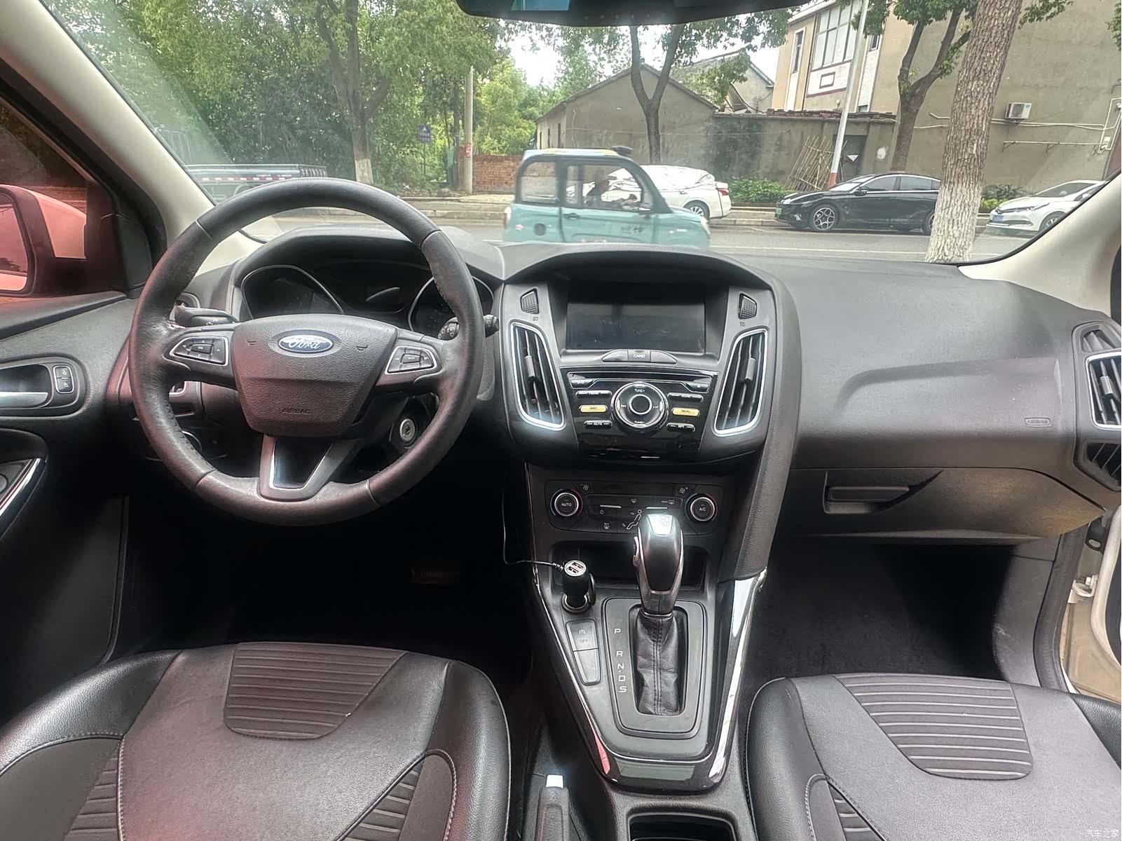 Ford Focus, 2018 10
