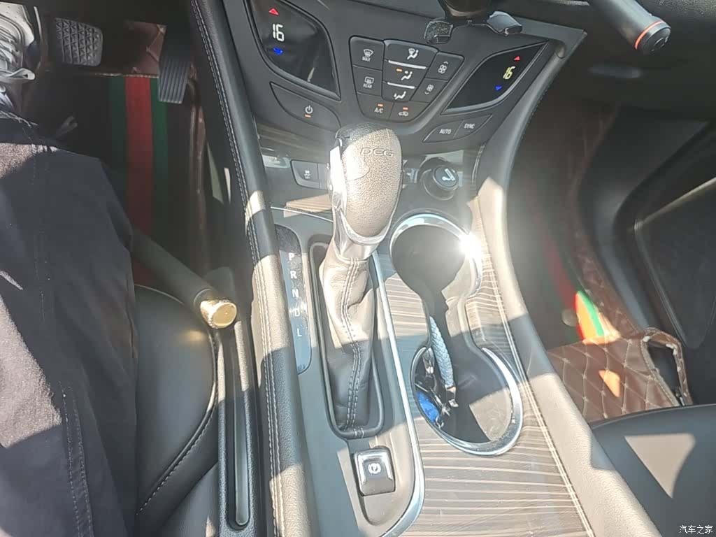 Buick Envision Plus, 2019 14