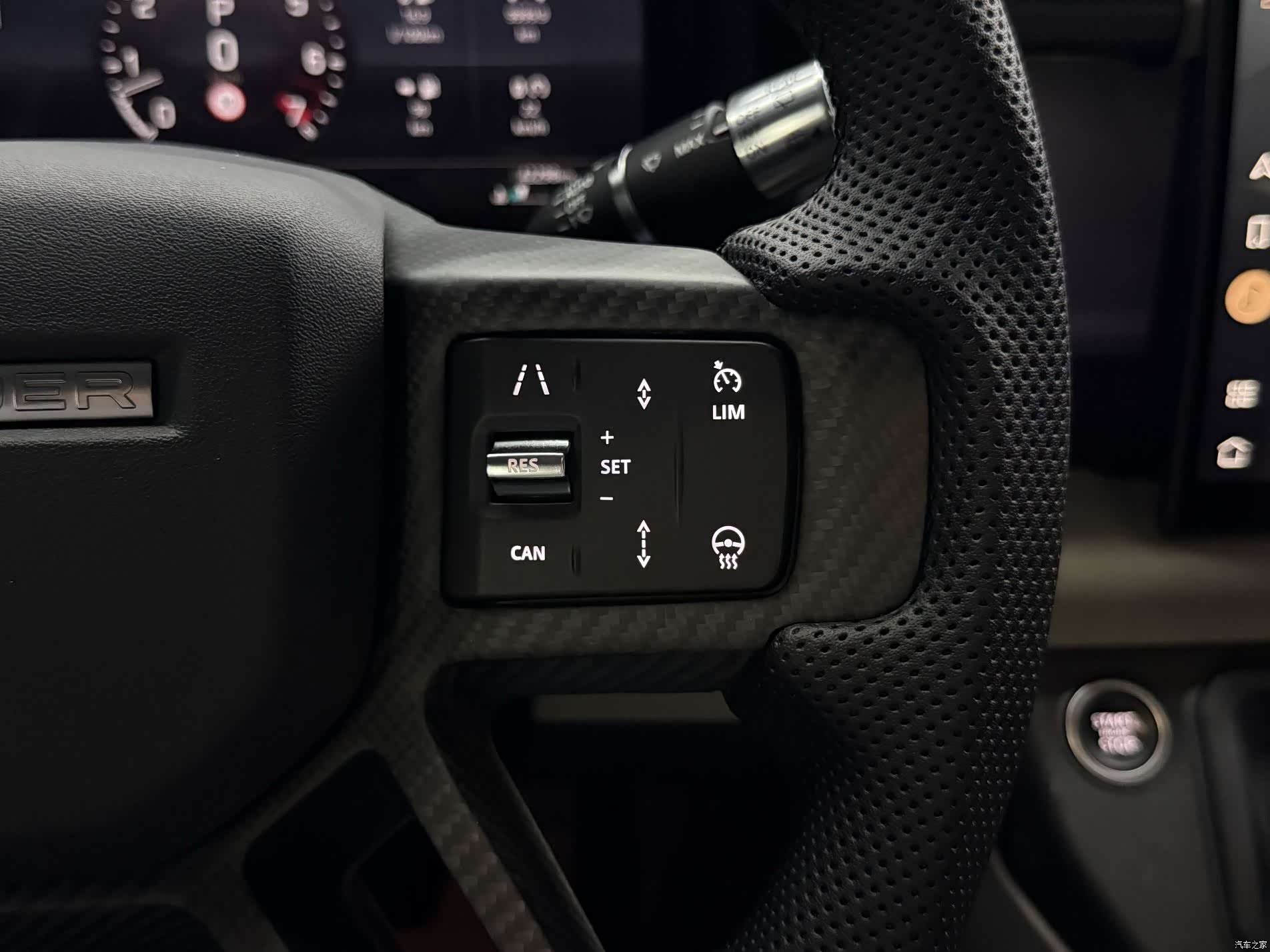 Land Rover Defender, 2021 13