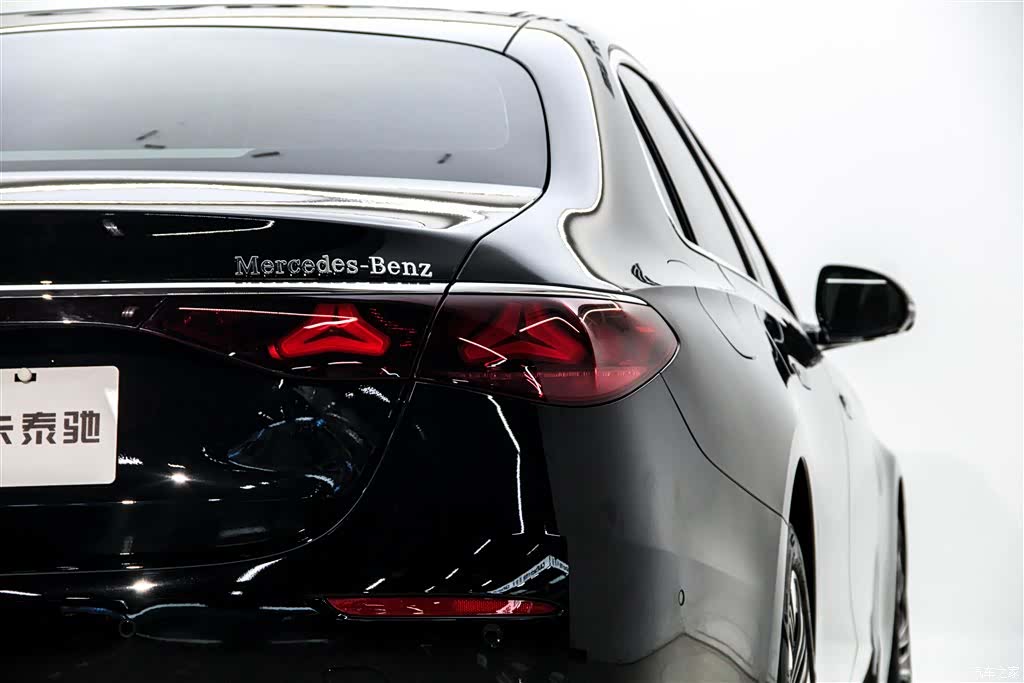 Mercedes-Benz E-Class, 2025 9