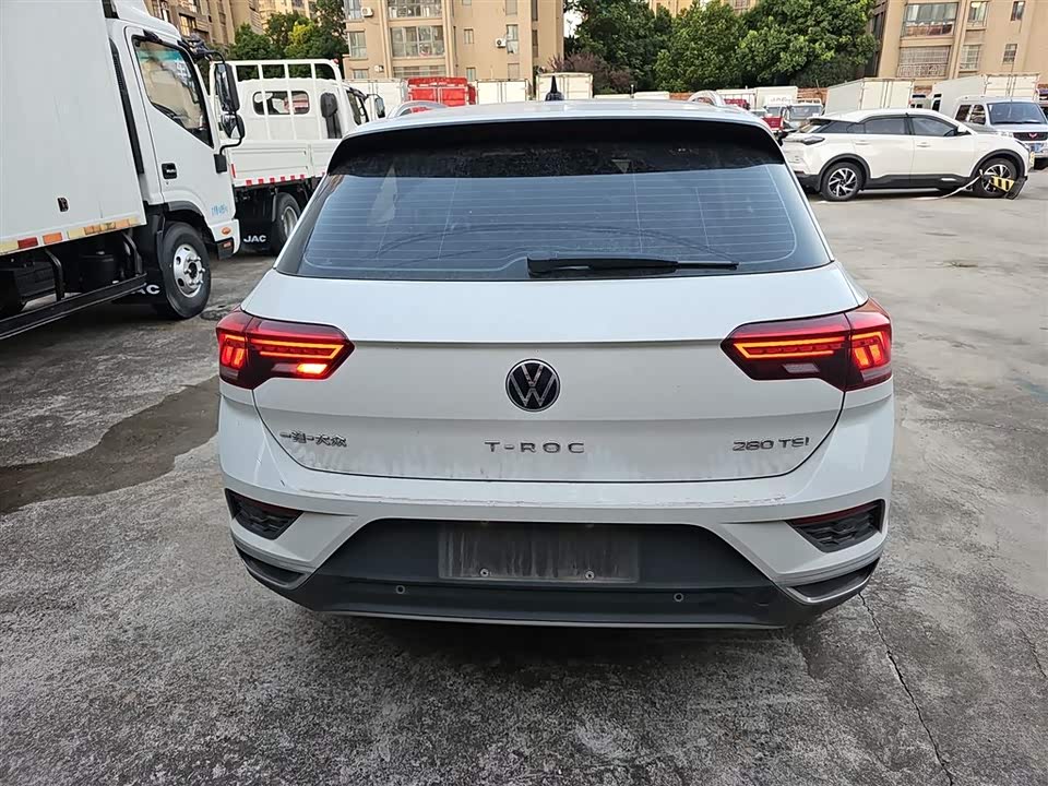 Volkswagen T-ROC exploring Songs Volkswagen T-ROC exploring Songs