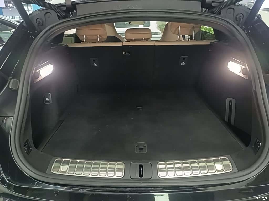 NIO ET5, 2024 15