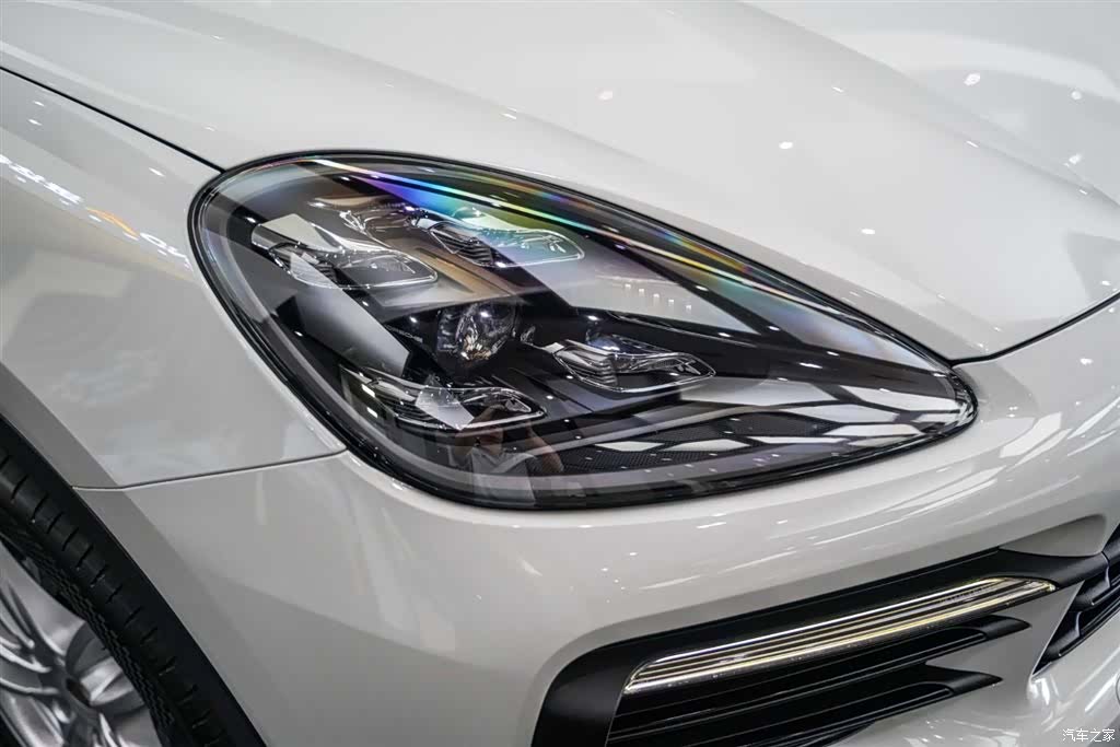 Porsche Cayenne, 2018 4
