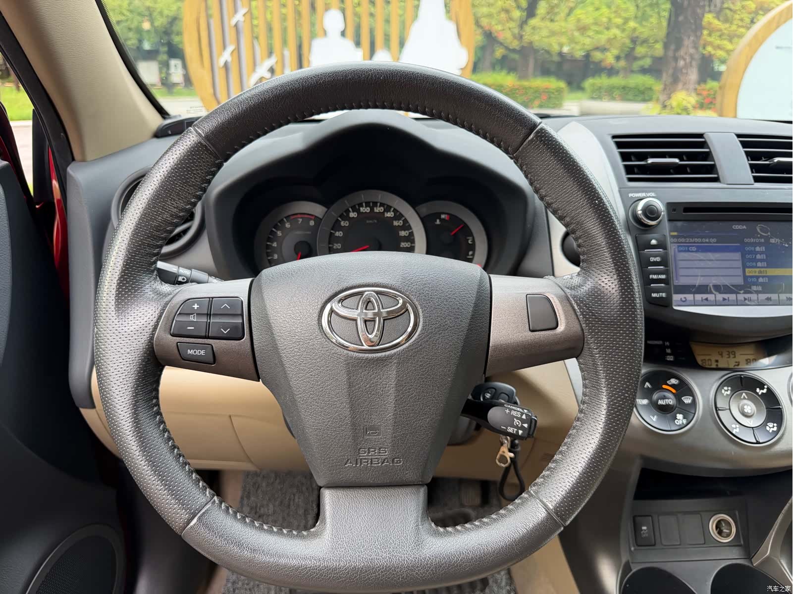 Toyota RAV4, 2013 14