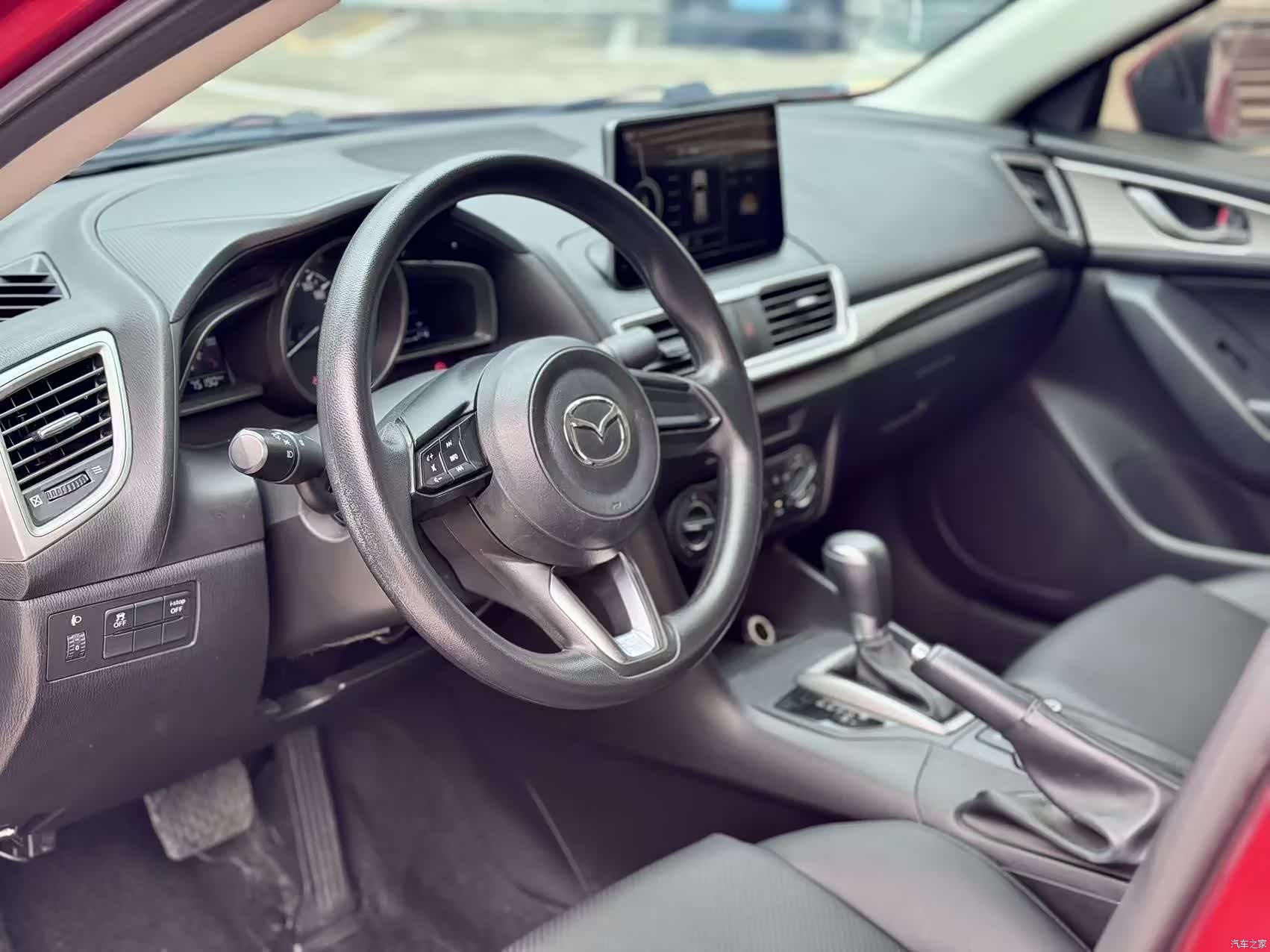 Mazda Mazda3, 2018 6