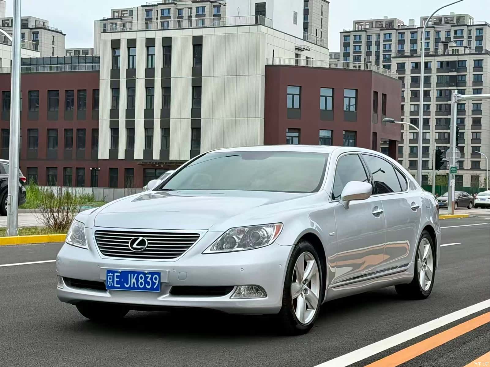 Lexus LS, 2007 1