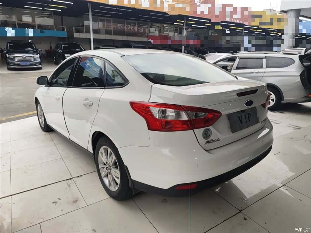Ford Focus, 2015 23