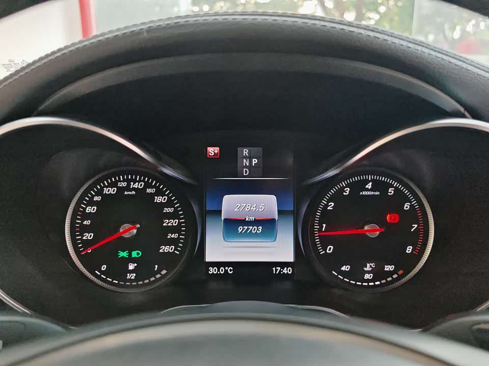 Mercedes-Benz GLC Mercedes-Benz GLC