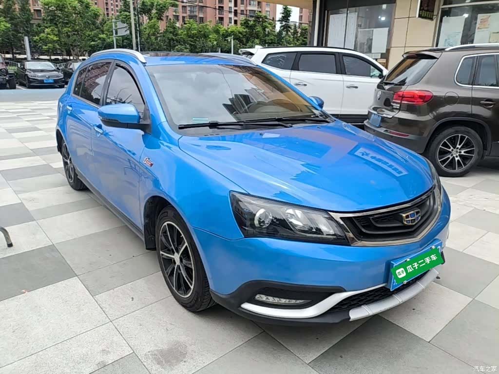 Geely Emgrand, 2017 4