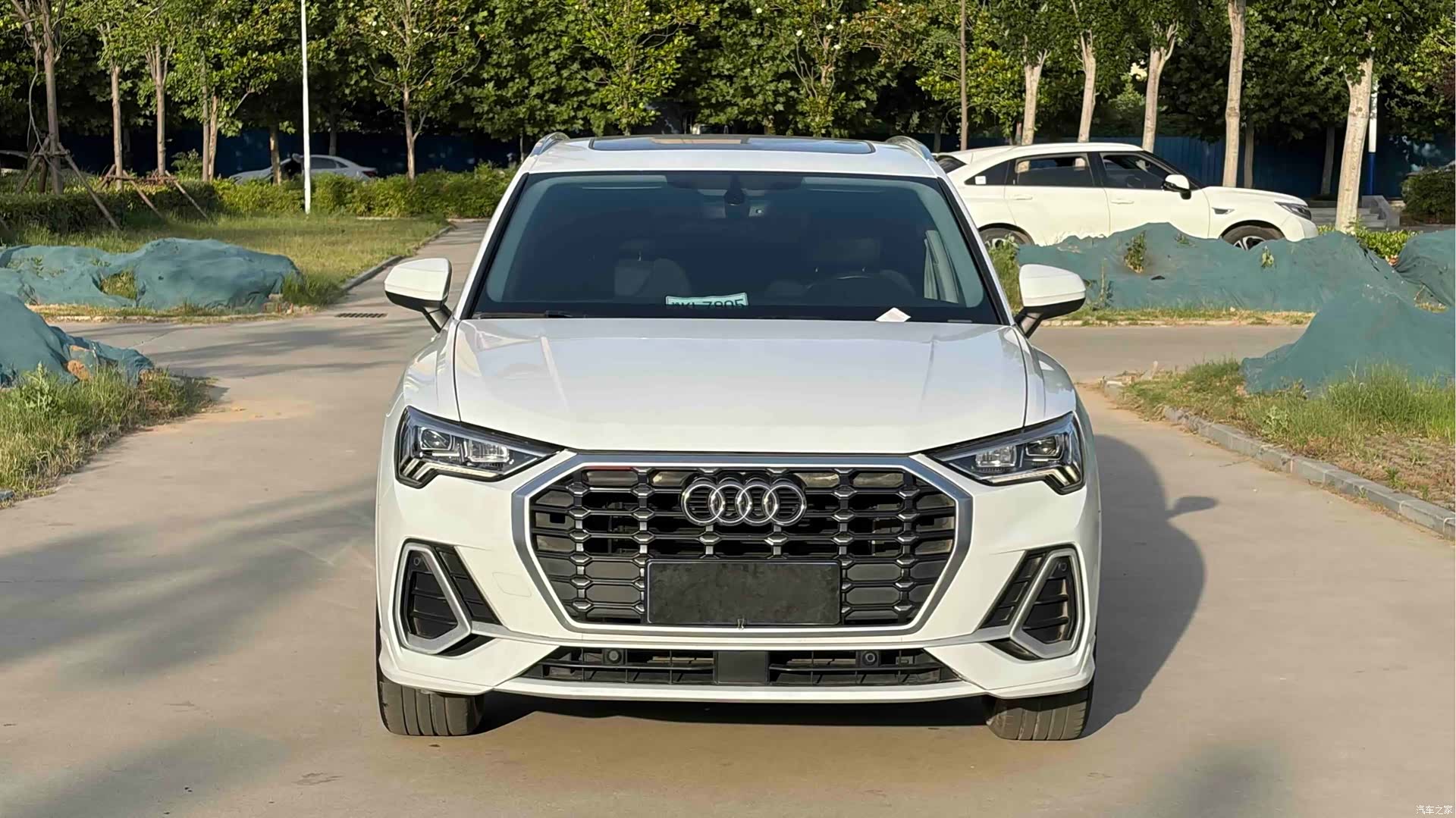 Audi Q3, 2022 2