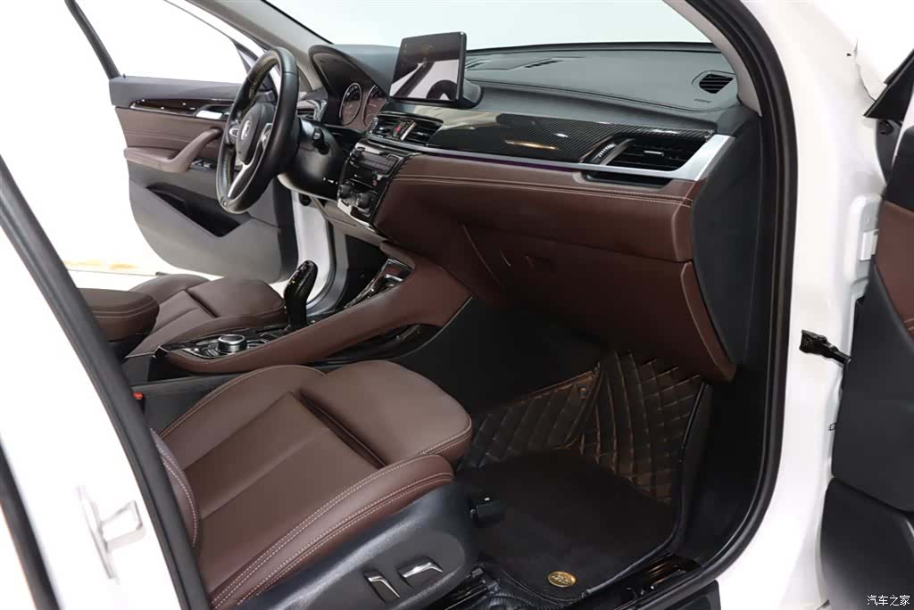 BMW X2, 2024 8