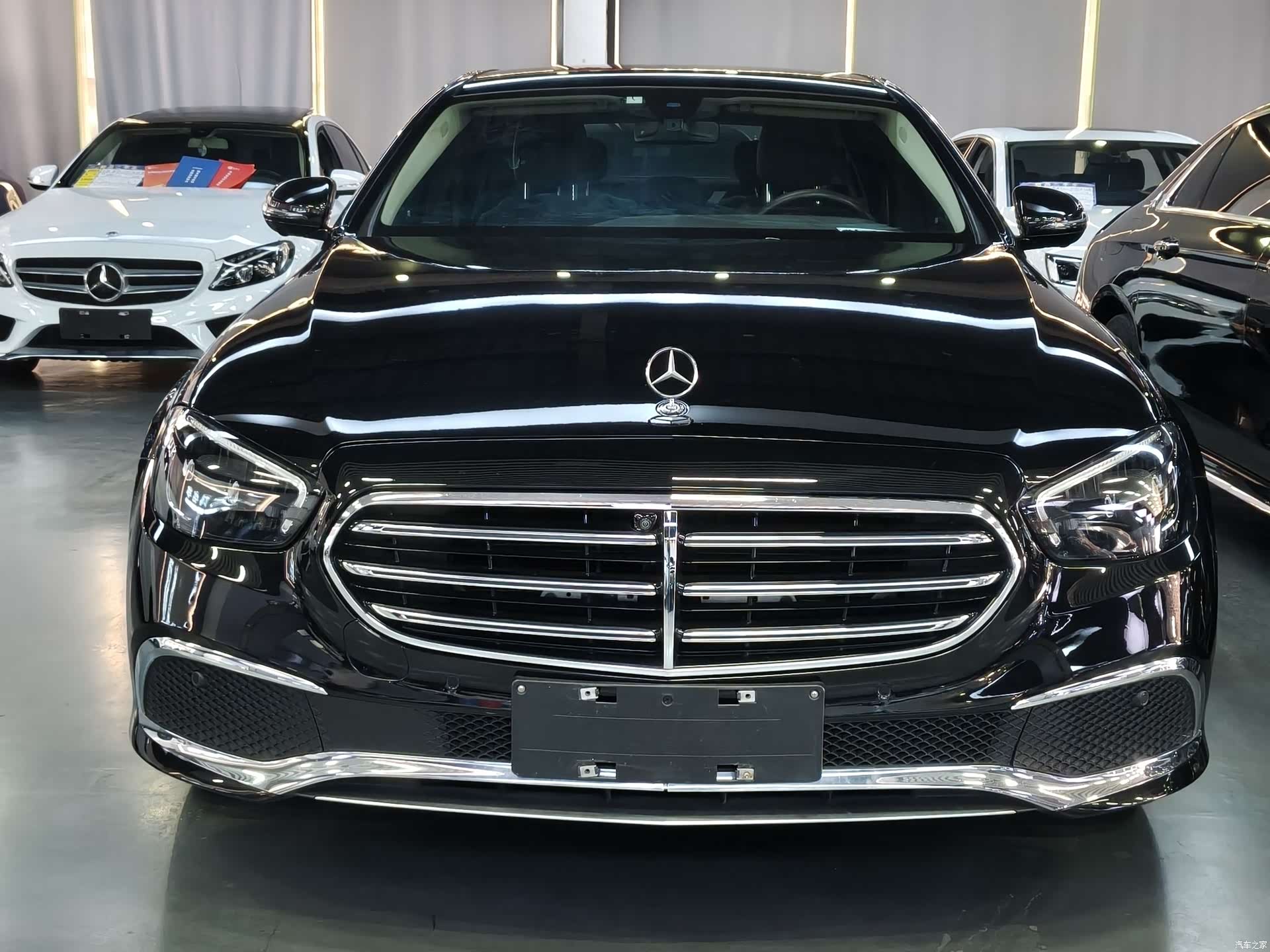 Mercedes-Benz E-Class, 2023 1