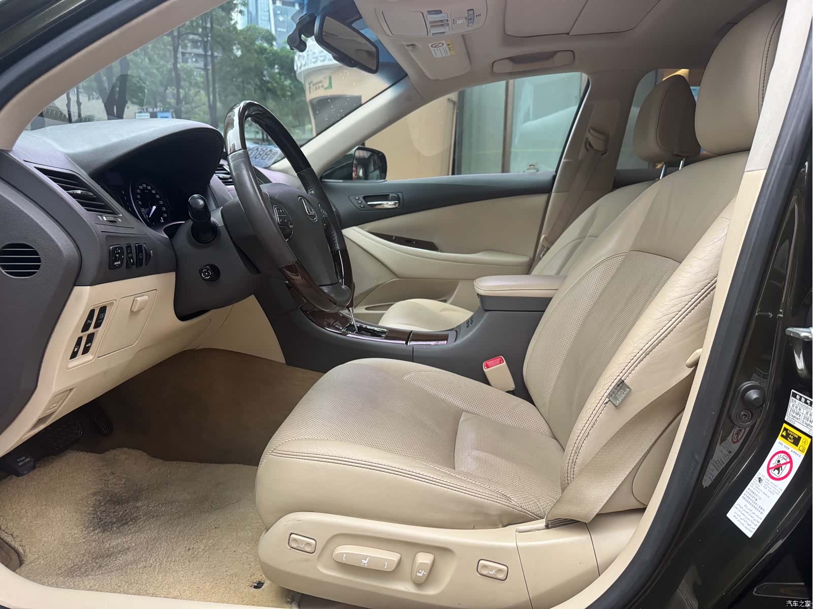 Lexus ES, 2009 12