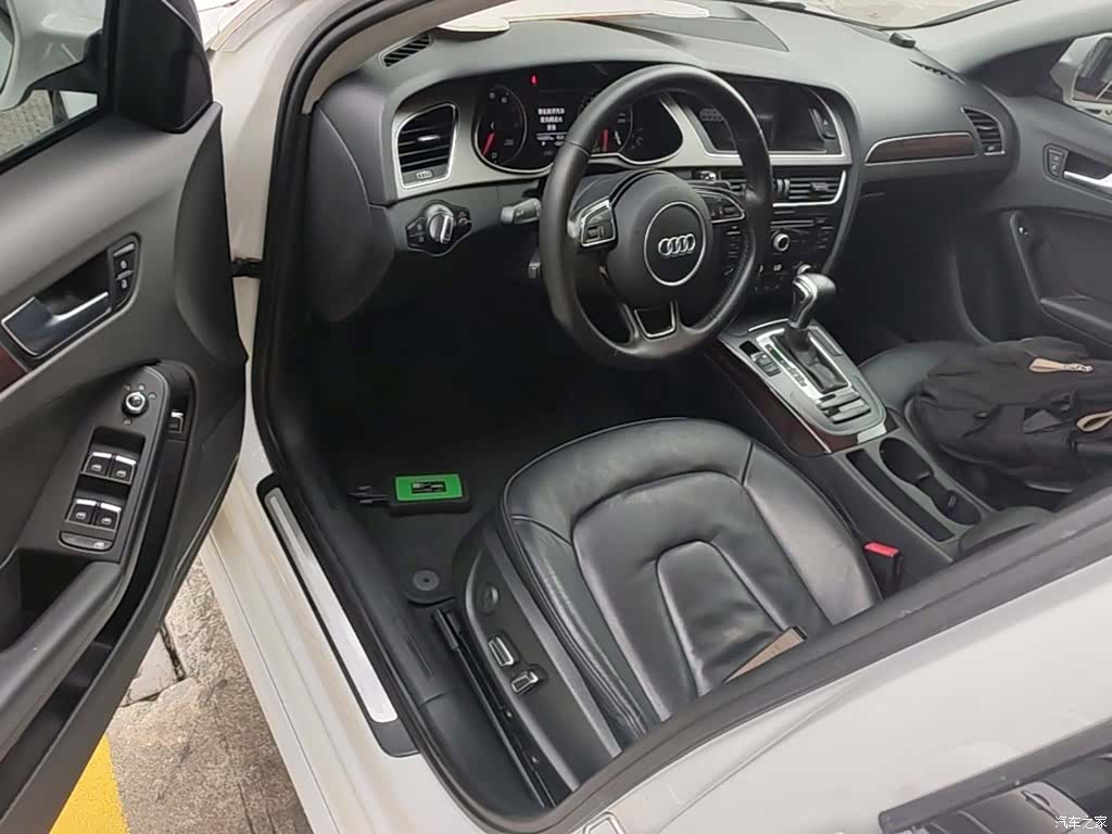 Audi A4L, 2015 16
