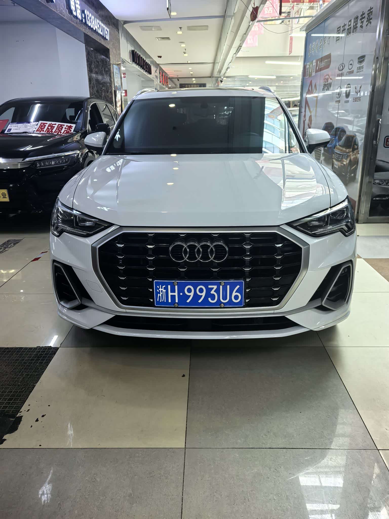 Audi Q3, 2022 1