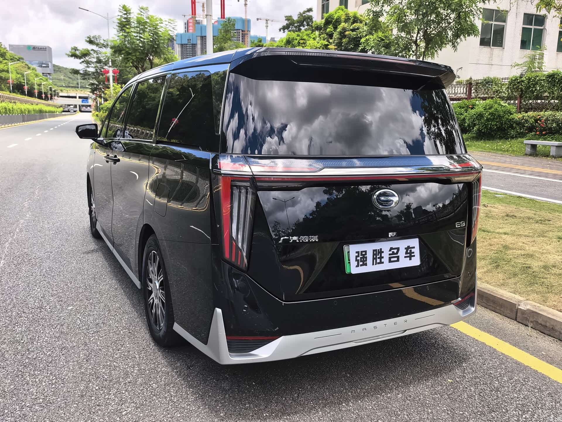 Trumpchi E9, 2024 14