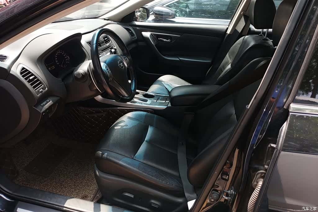 Nissan Teana, 2013 9