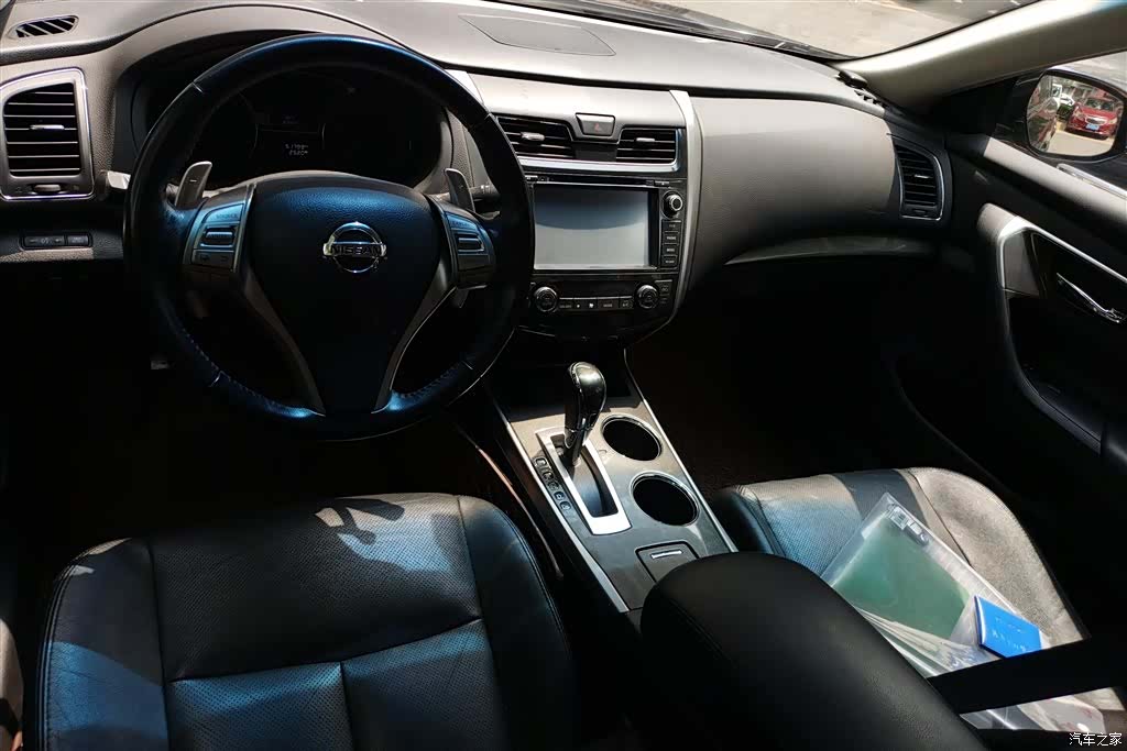 Nissan Teana, 2013 12