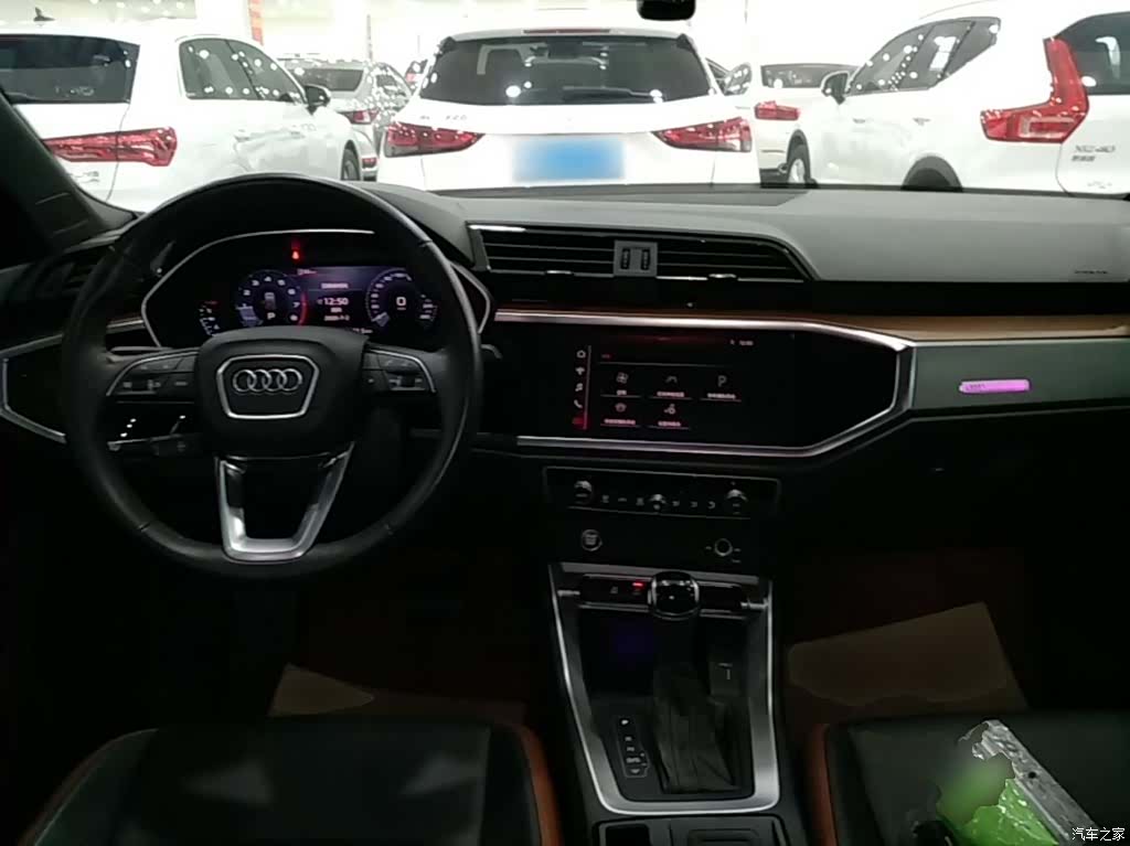 Audi Q3, 2020 10