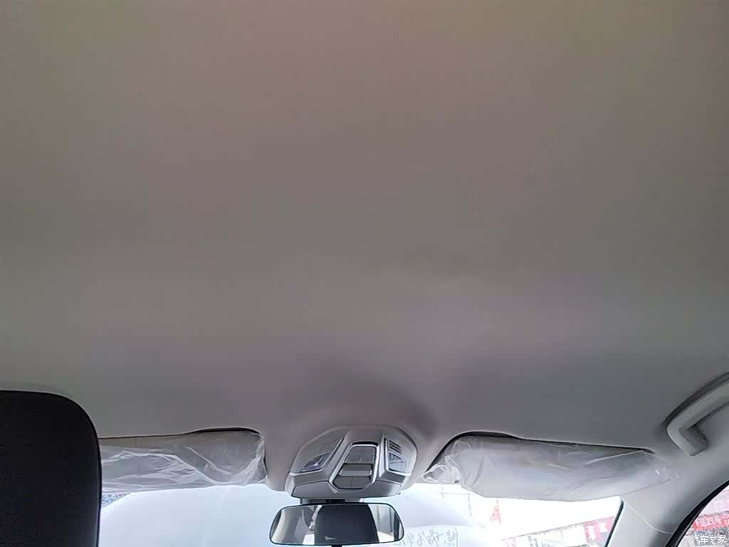 Wuling Starlight, 2024 18