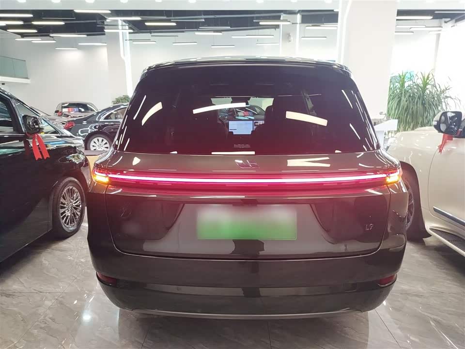 Li Auto Ideal L9