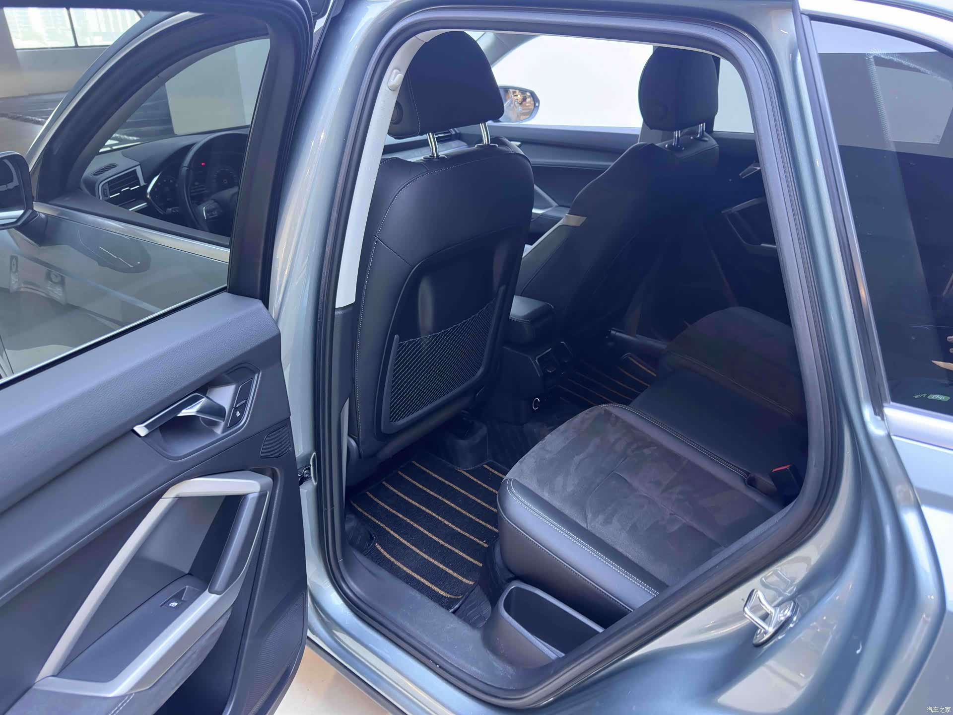 Audi Q3, 2023 9