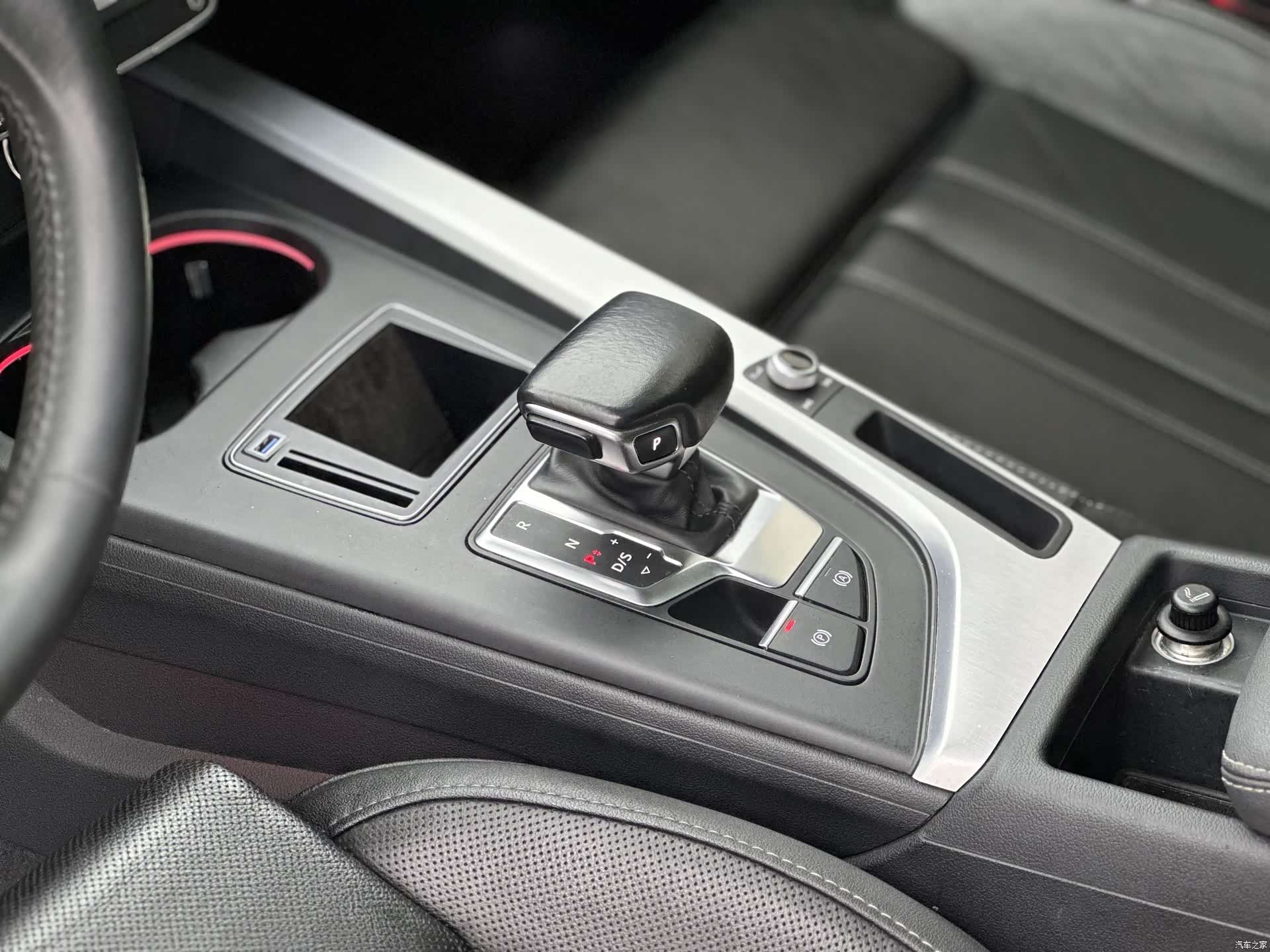 Audi A4L, 2022 6