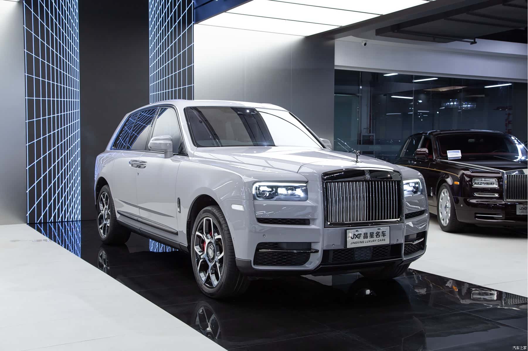Rolls-Royce Cullinan, 2021 3